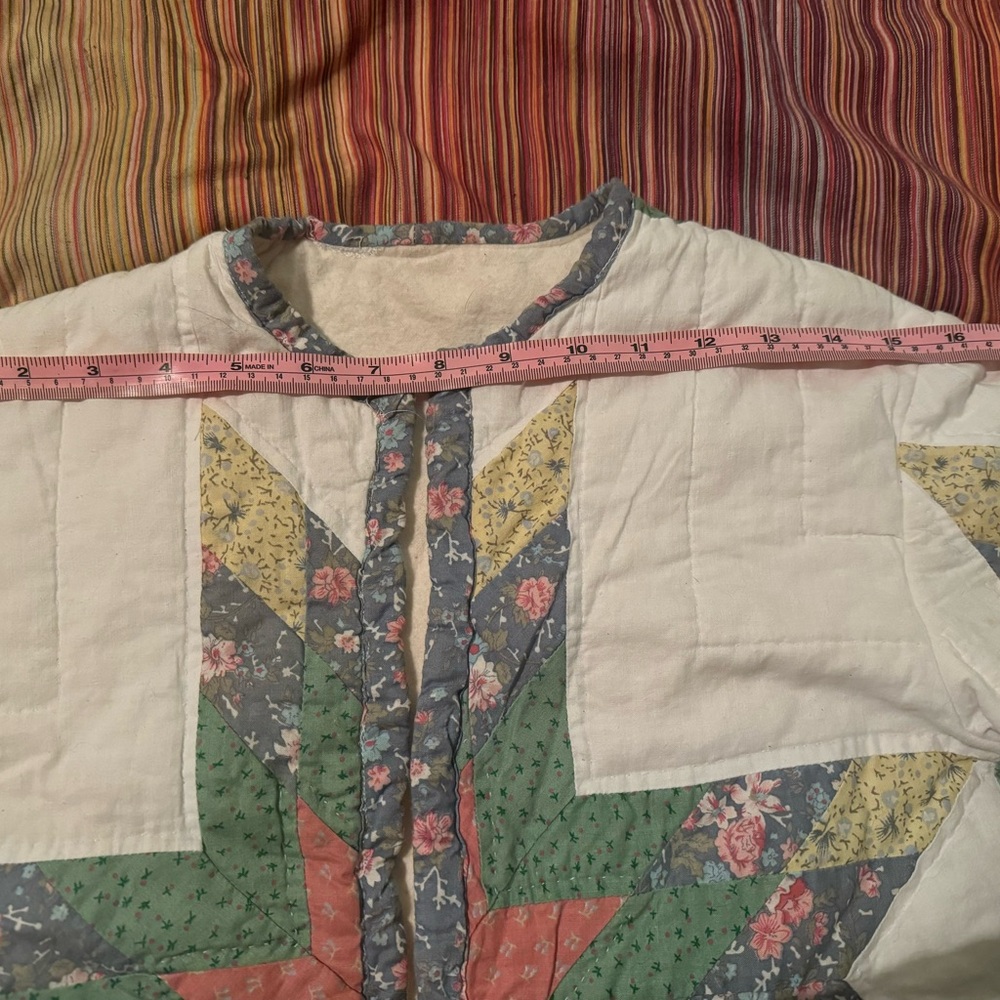 Vintage Handmade Cottage Core Quilt Jacket size small - Picture 4 of 11